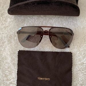 TOM FORD SUNGLASSES / VINTAGE